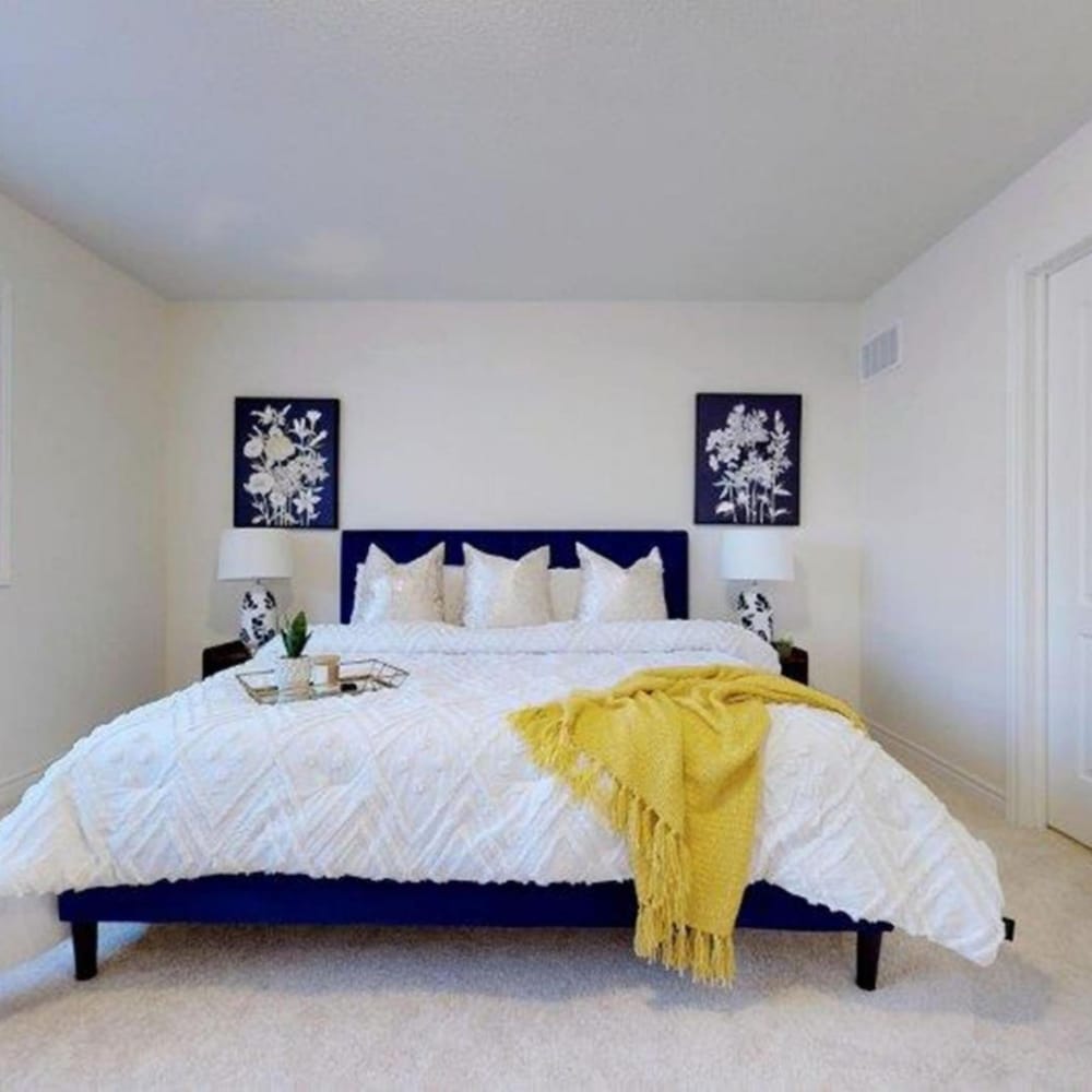 Georgina. New 4 Bedroom House Near Lake Simcoe