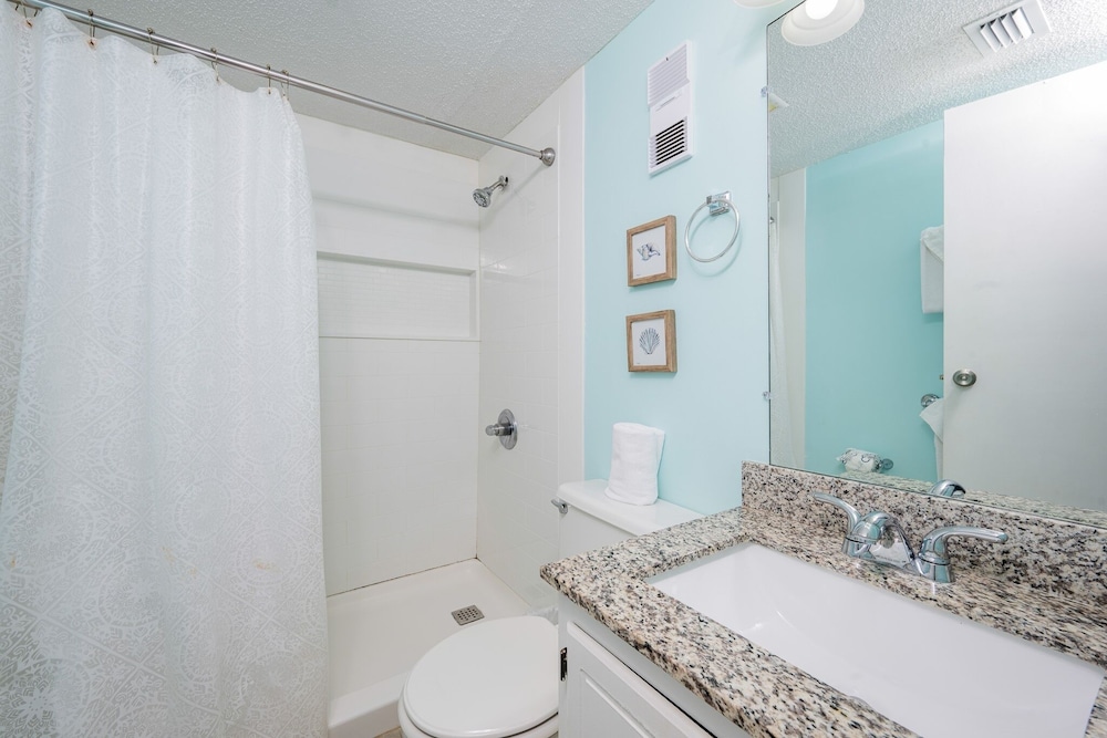 Royal Gulf Beach & Racquet Club 5210 2 Bedroom Condo
