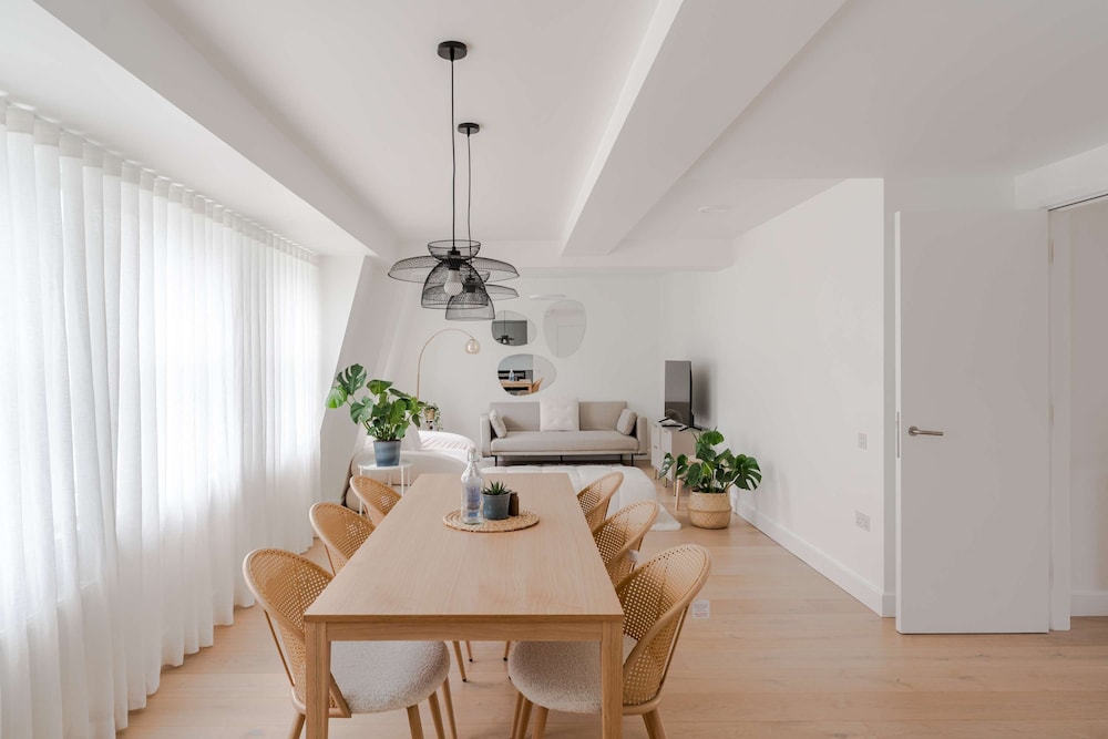 The Portland Penthouse - Marylebone - by Frankie