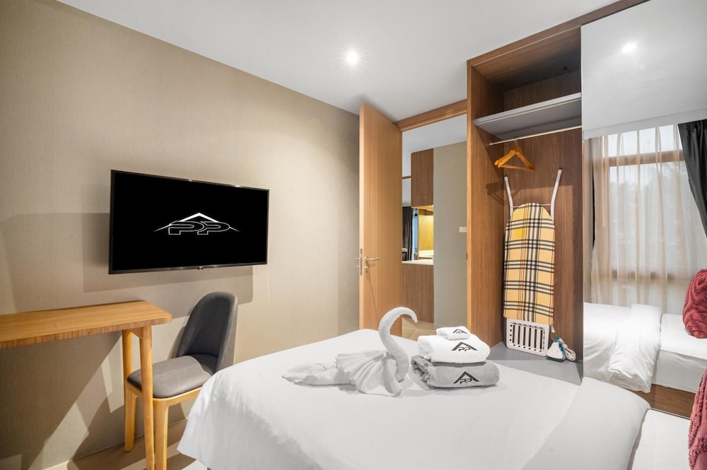 Beachfront 1501 2BR at Wyndham Naithon Phuket