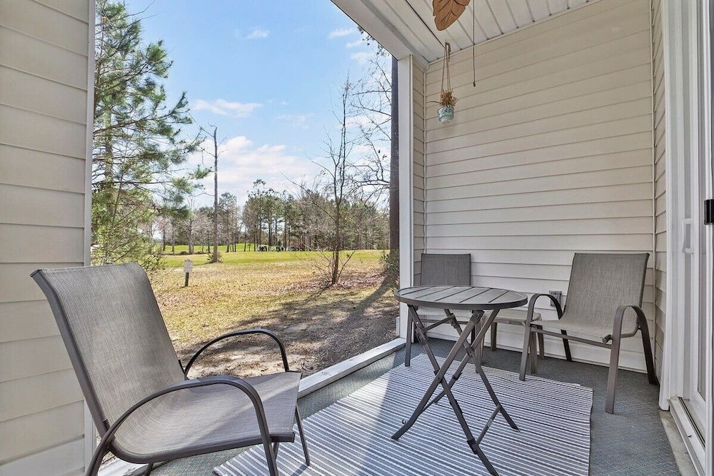 River Oaks 57b 2 Bedroom Condo