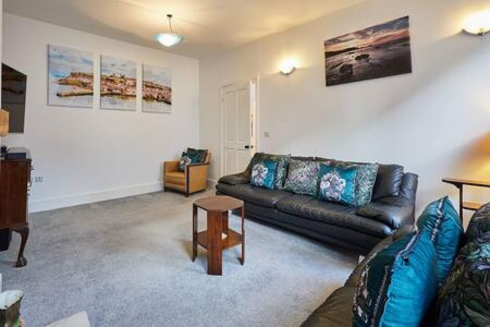 Host Stay Flowergate Heights view 5