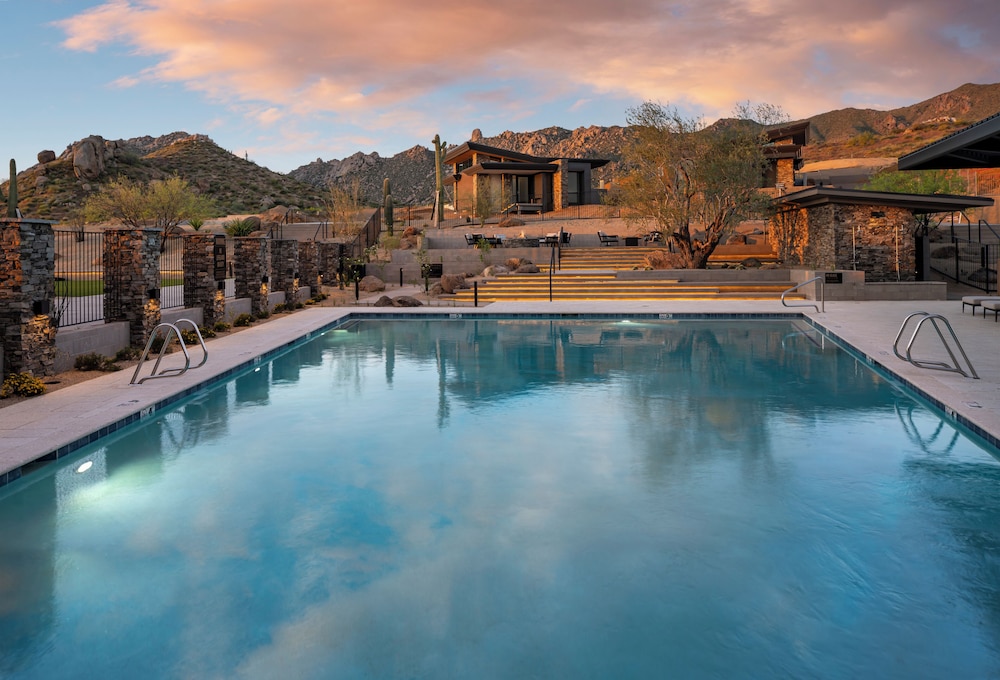 Mountain House Lodge at Sereno Canyon