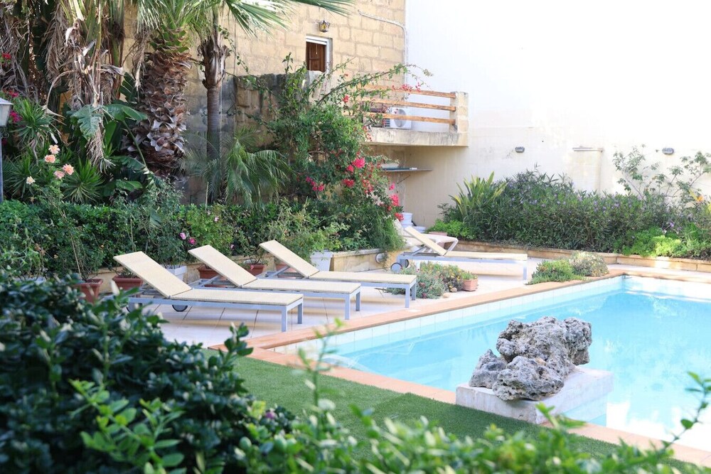 Rustic Xag ra Farmhouse With Pool Garden BBQ