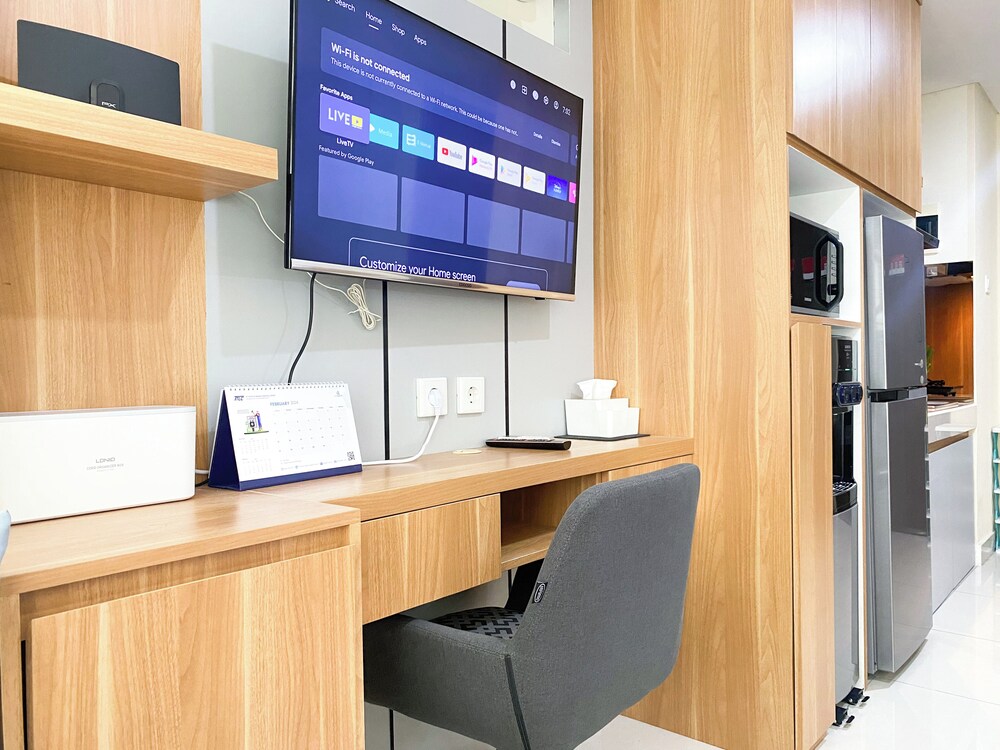 Minimalist Design Studio At Pollux Chadstone Apartment