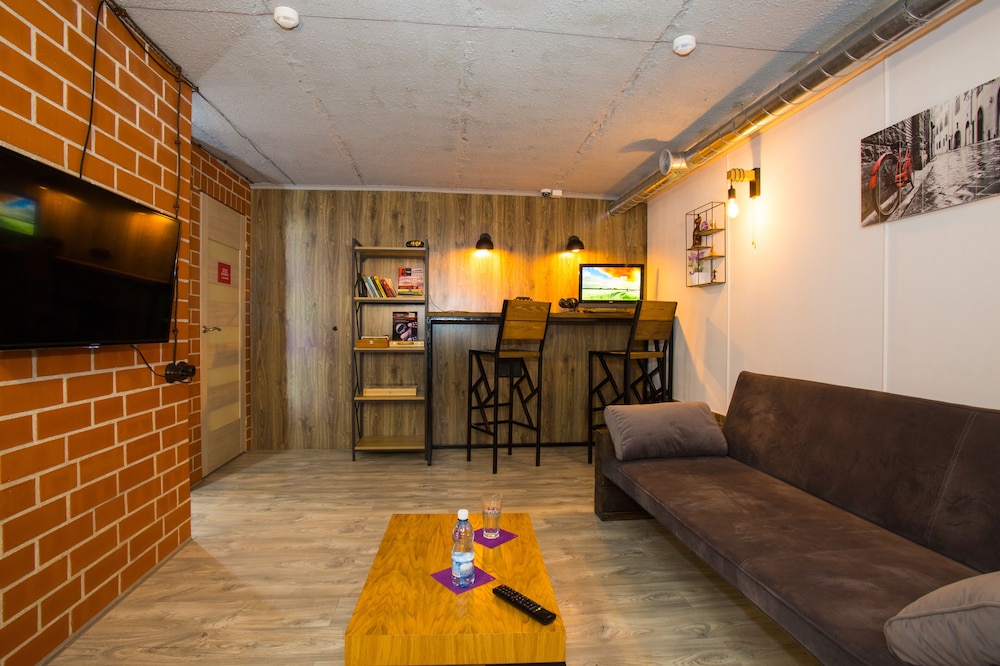 «Very center» hostel