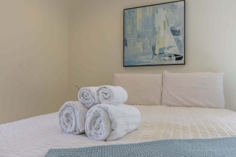 @ Marbella Lane - Convenient Home in Sunnyvale