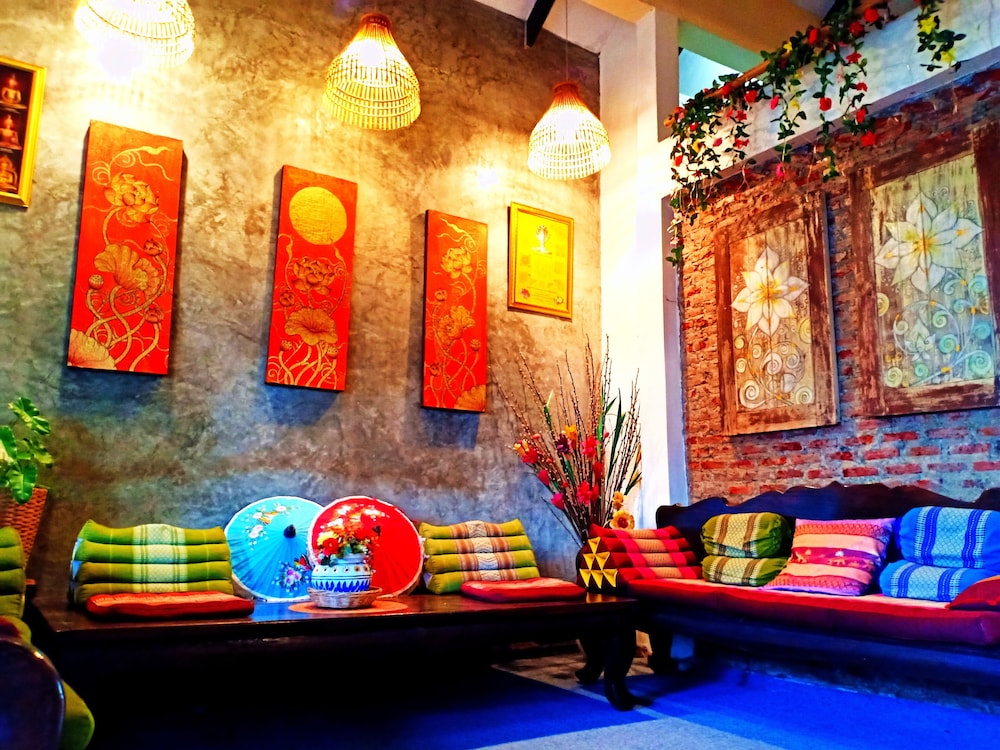 Sofa Gallery Hotel
