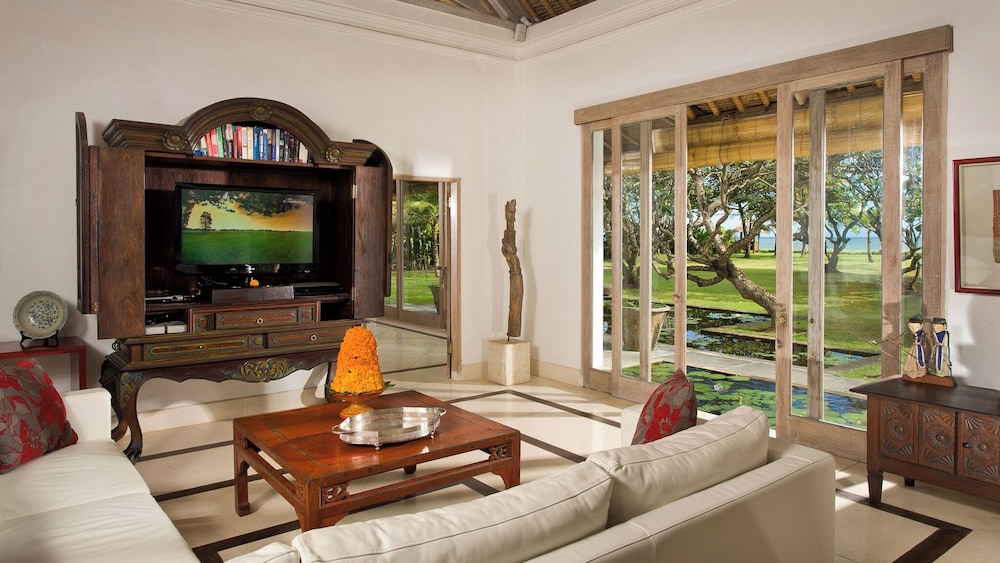 Villa Atas Ombak by Elite Havens