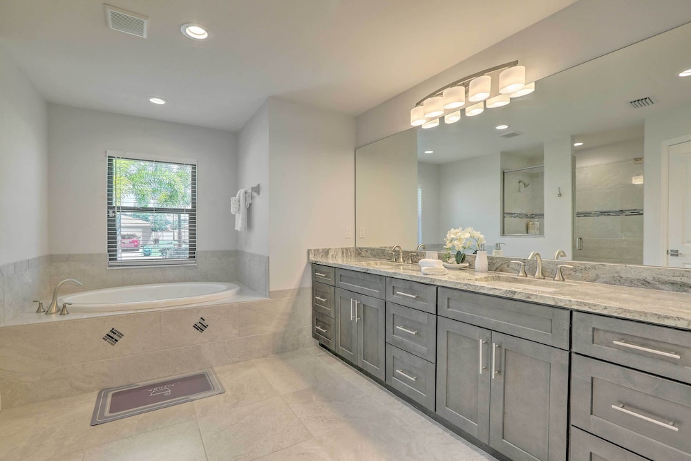 Cape Coral Villa w/ Private Saltwater Pool! - Property Image 13