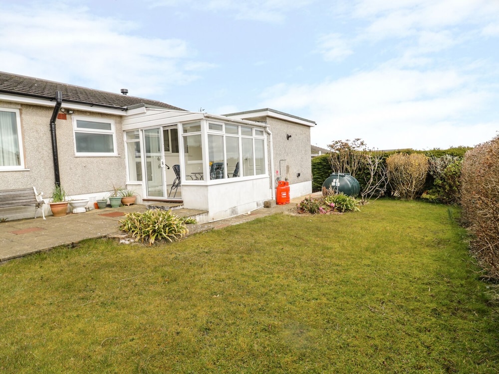 Rhos Cottage