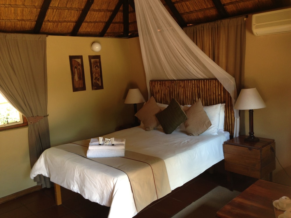 Phokoje Bush Lodge view 5
