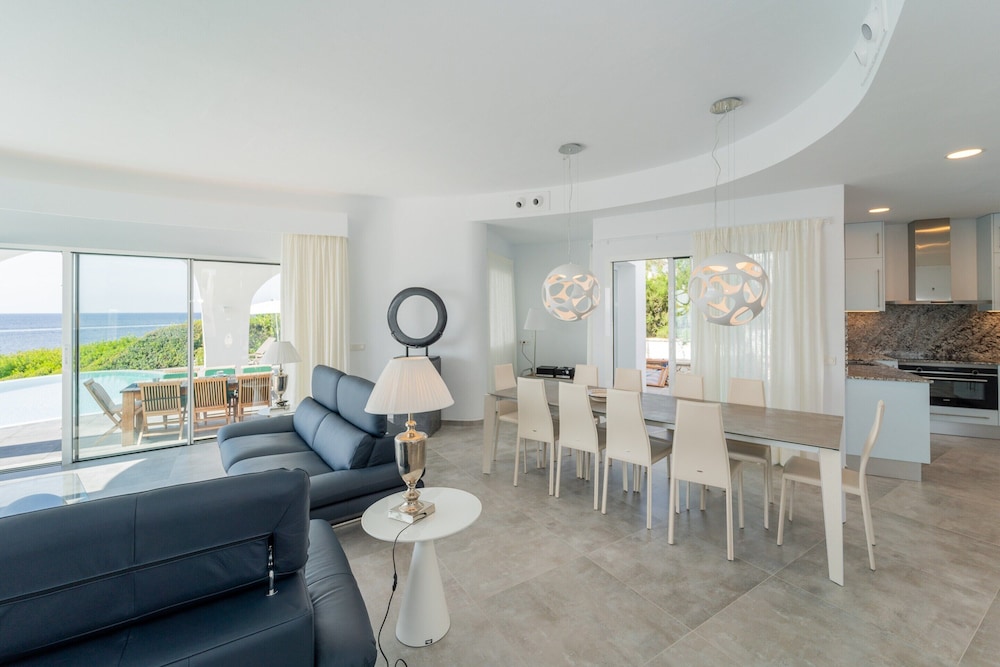 Villa Gaudina - Villa With Private Pool. Free Wifi