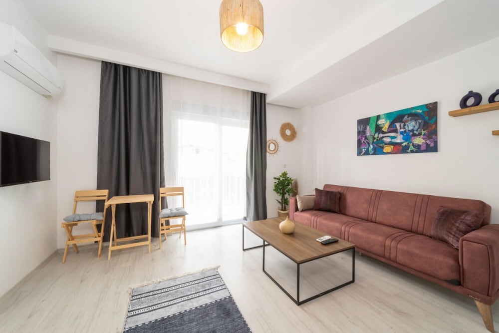 Comfortable Modern Flat With Balcony in Muratpasa