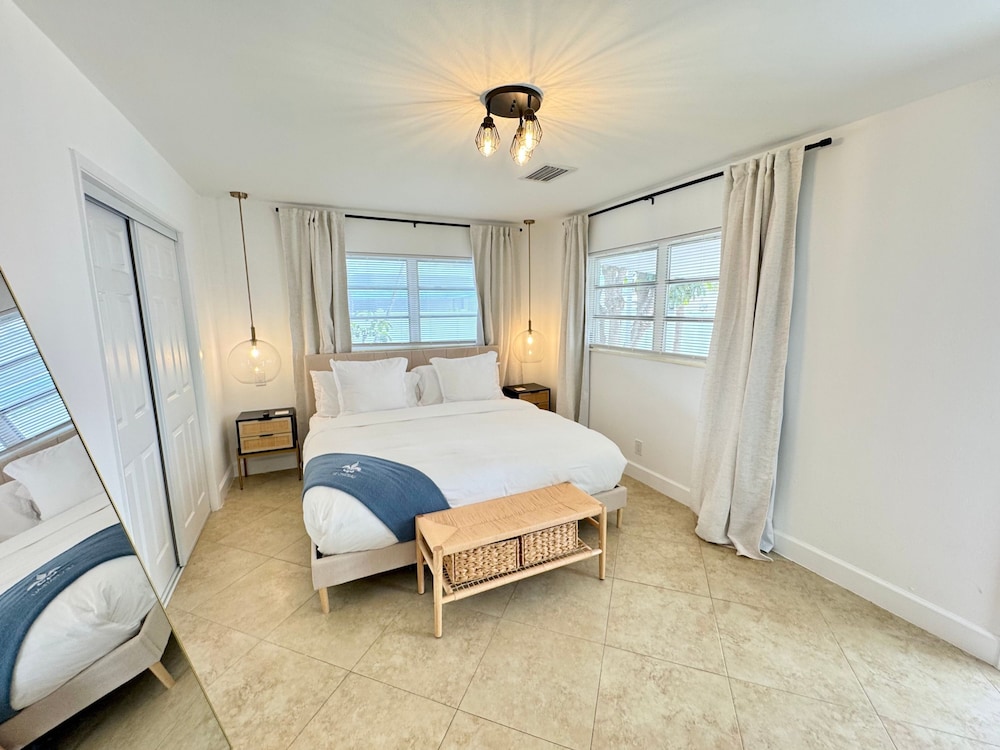 Beautiful 3 2 Home in Pompano Beach - Close to Beach