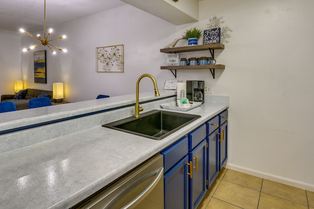 Prime Miramar Beach Getaway w/ Pool Access!
