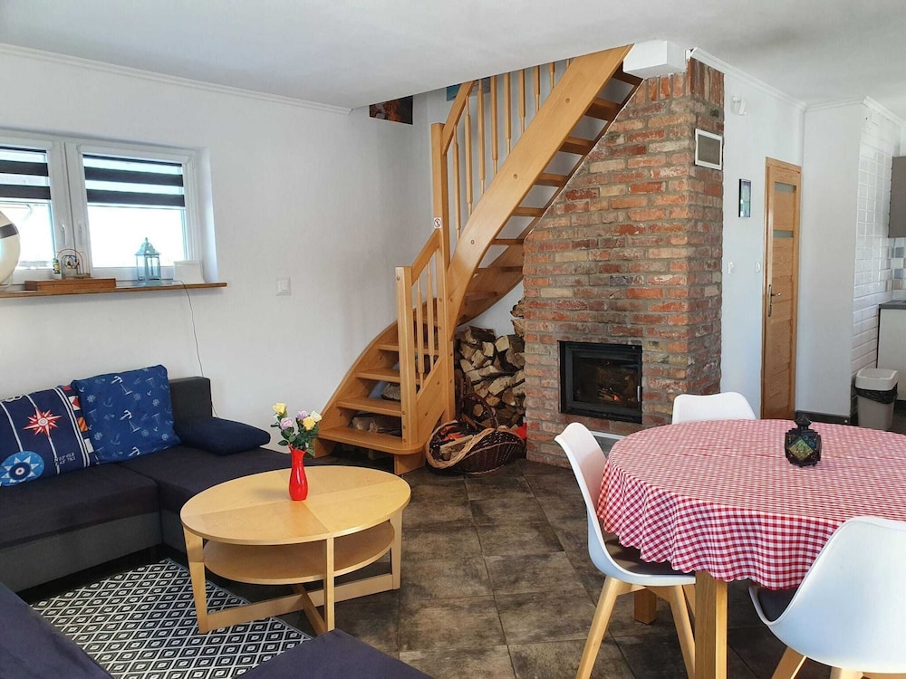 Comfortable Holiday Home, Private Garden, Sauna