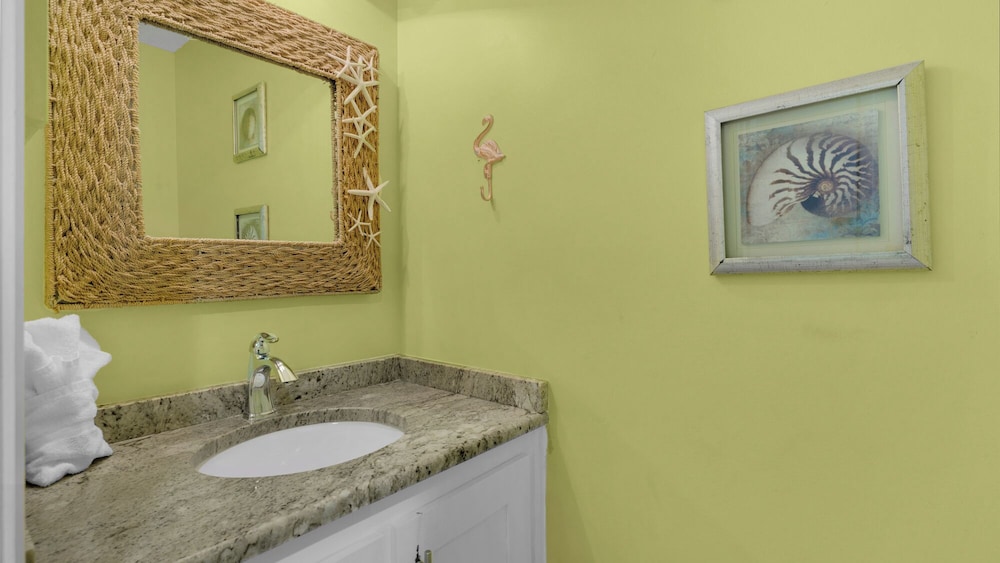 Portside Resort D1: Gulf Retreat With Pools, Beach & Family Adventures!