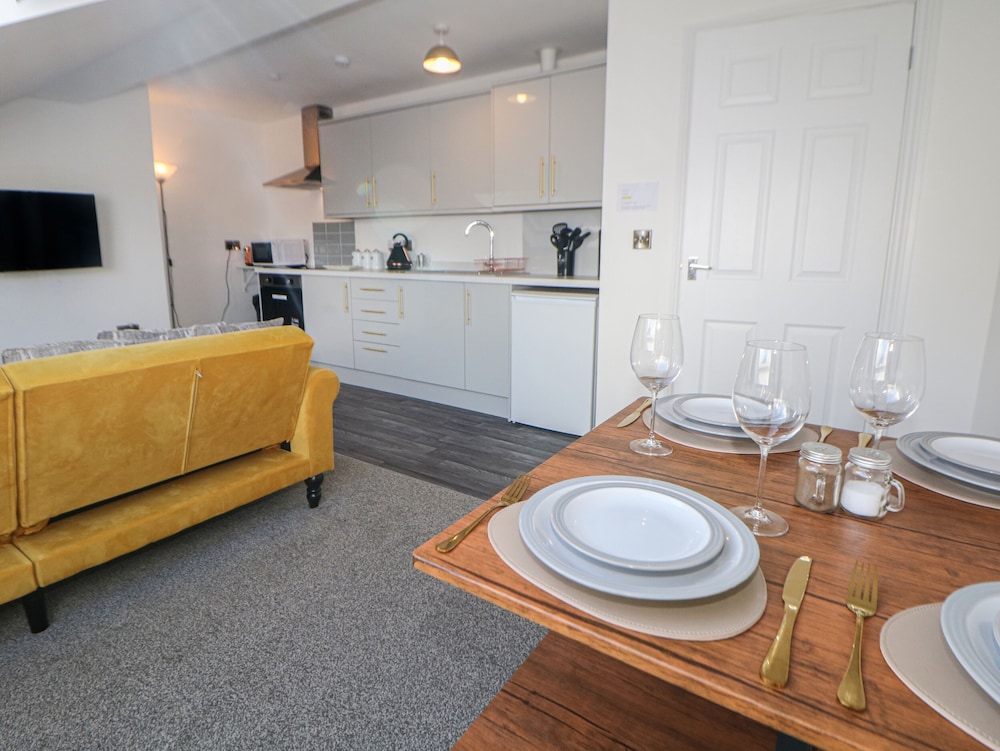 Flat 3 Englehurst Mews
