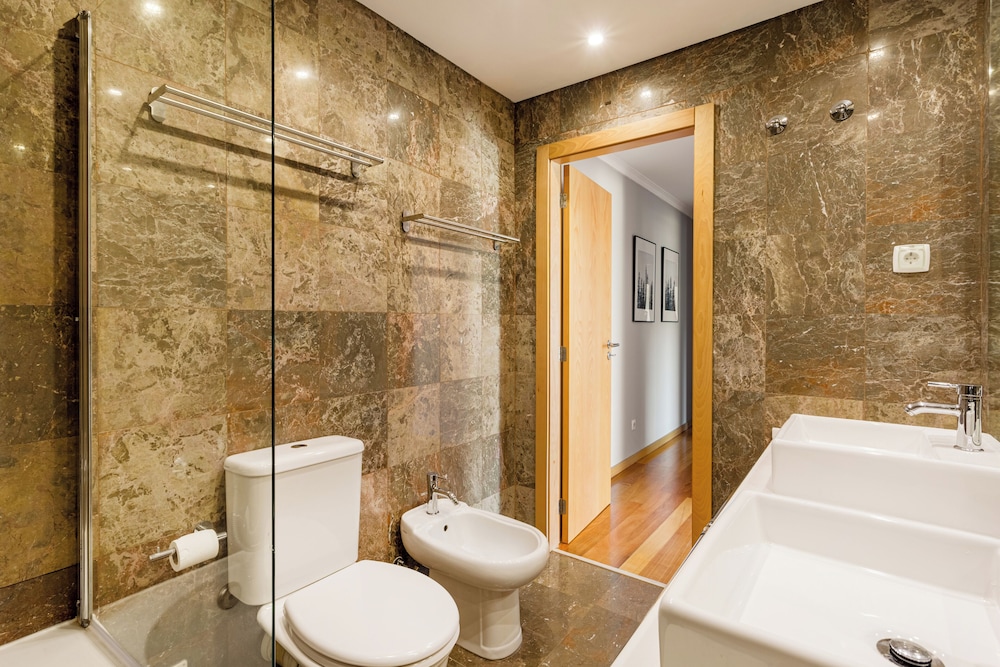 Elegant Flat in Benfica
