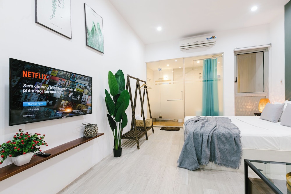 SAZIHOME Old Town Hanoi