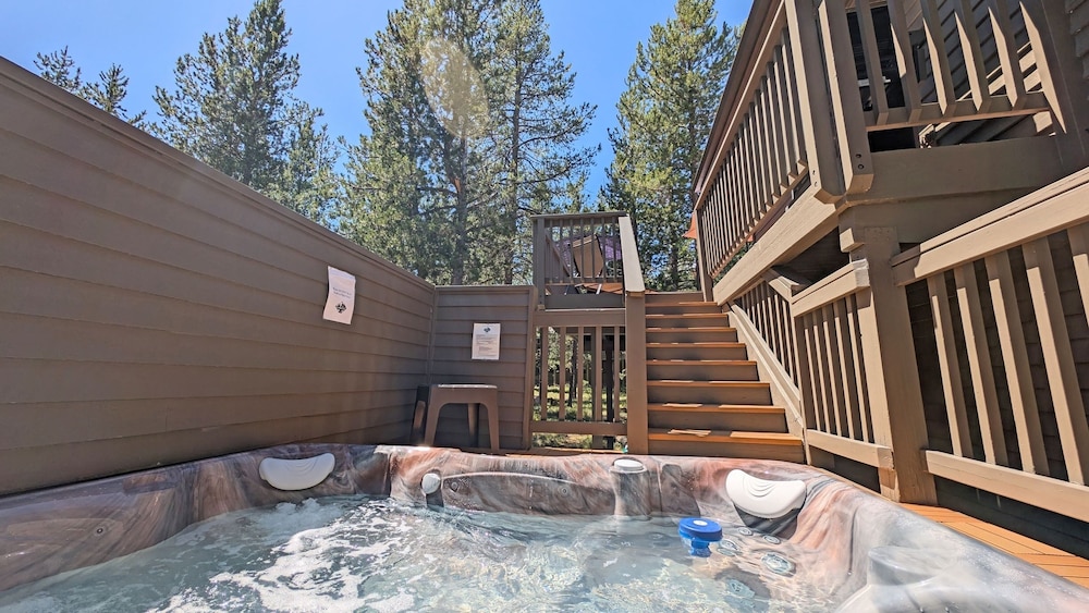 Red Cedar 53 3 Bedroom Home