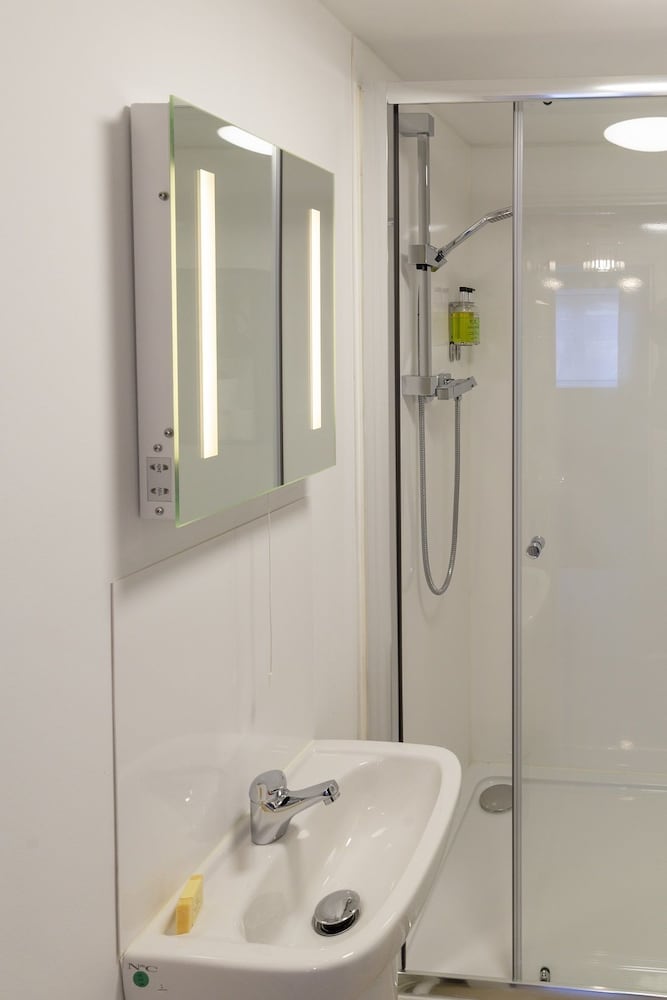 River Court Apartments LETS