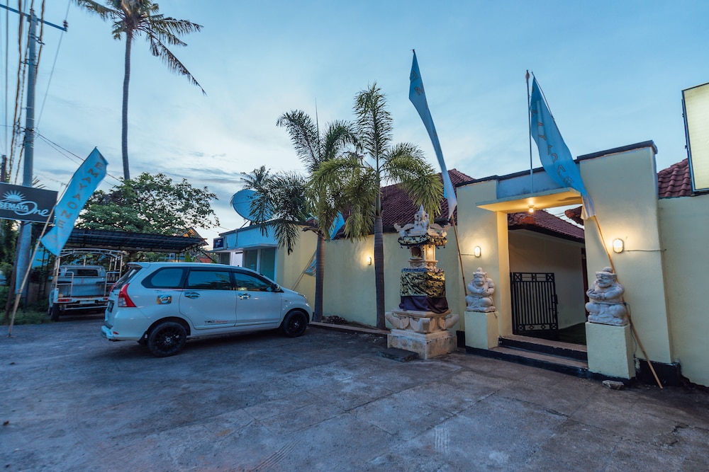 Semaya One Beach Guesthouse