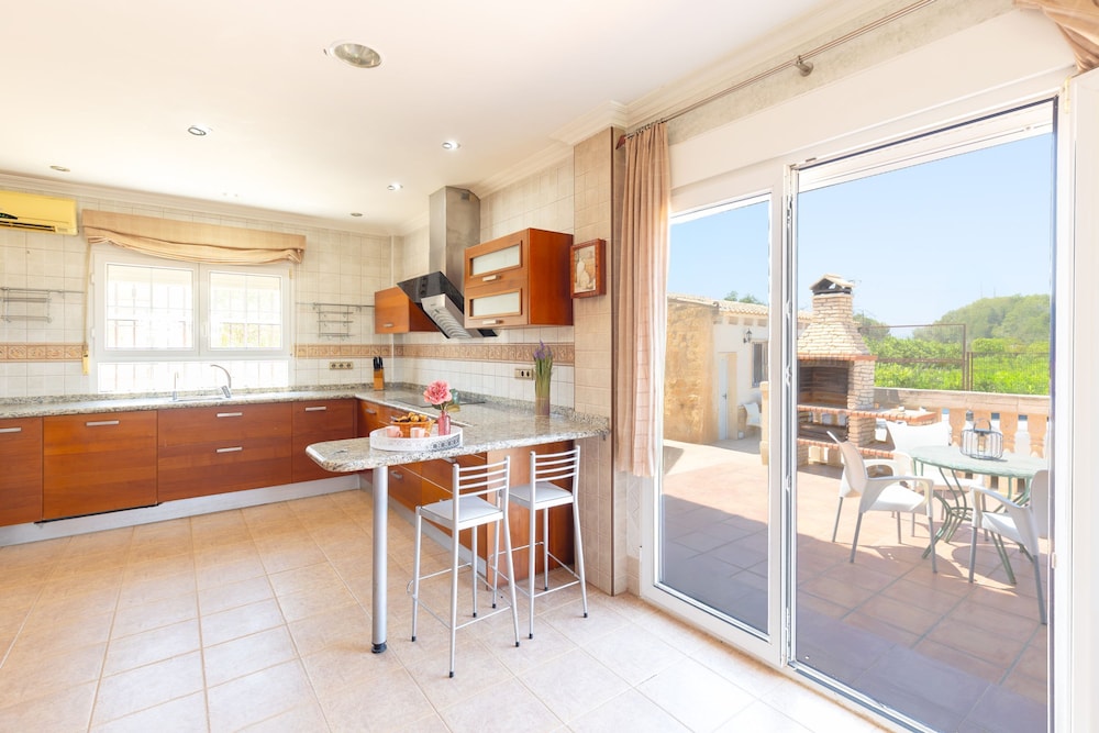 Real Dream Villa by Fidalsa