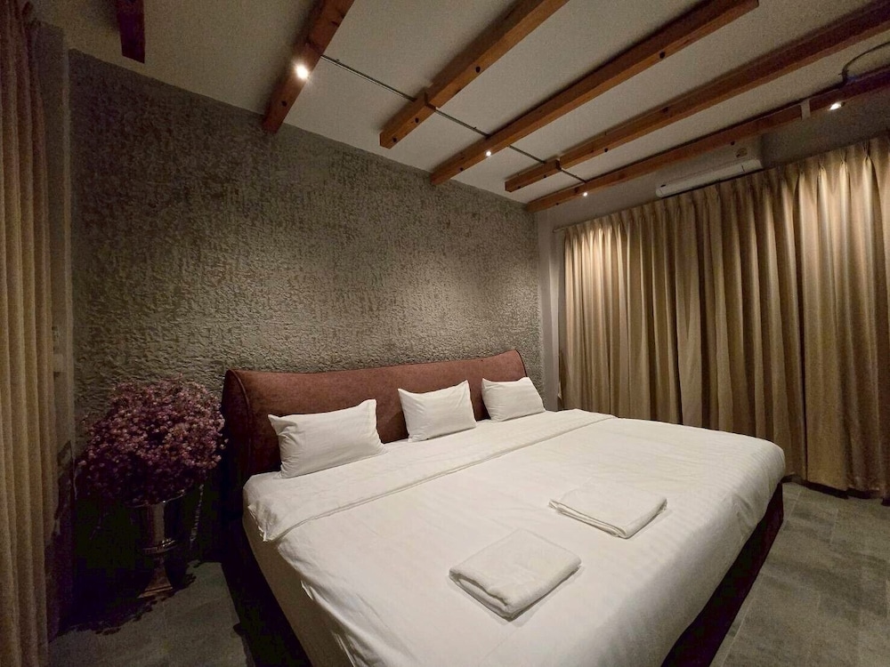 The Ten Poolvilla Huahin