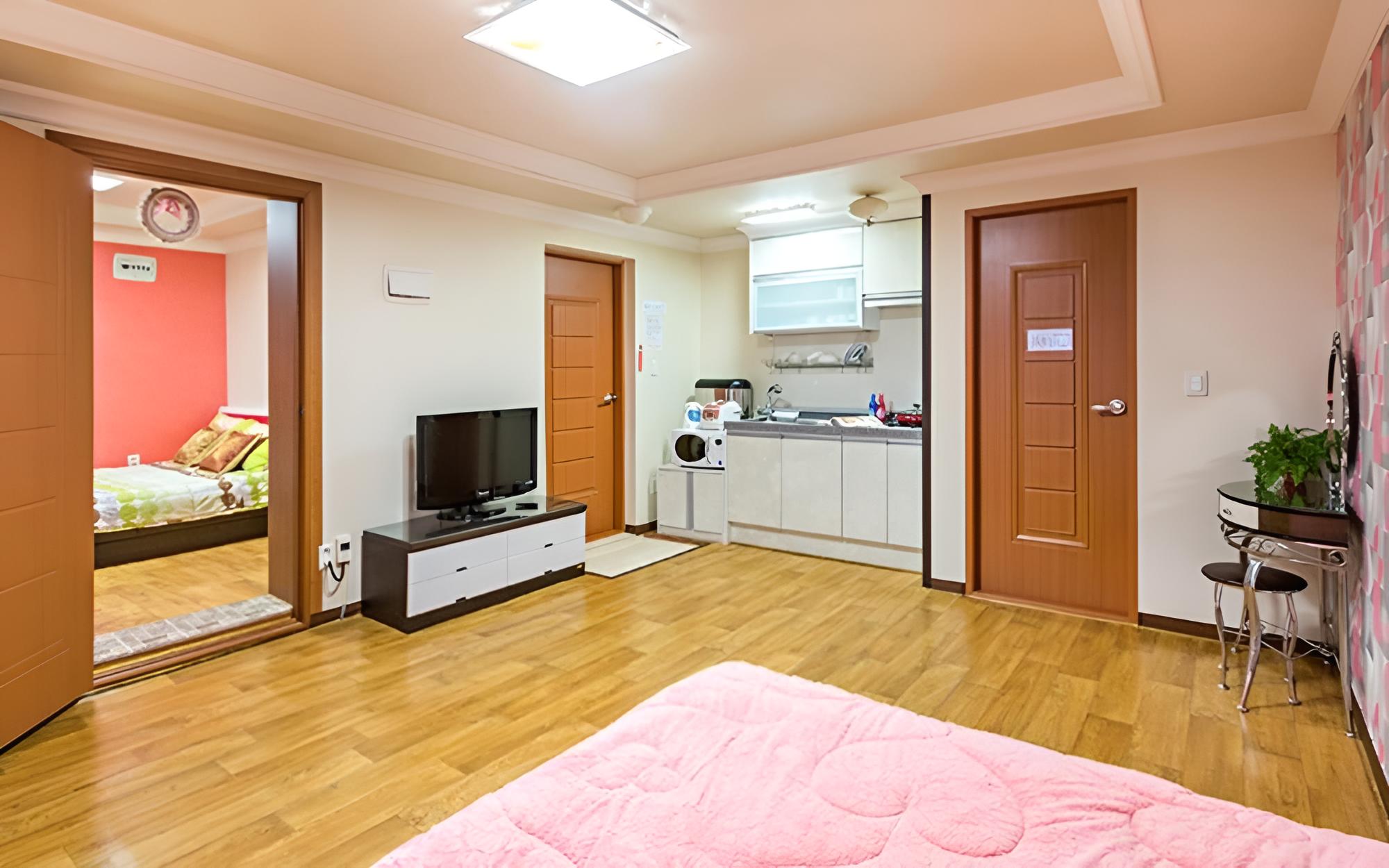 Pohang Blue Bada Pension view 3