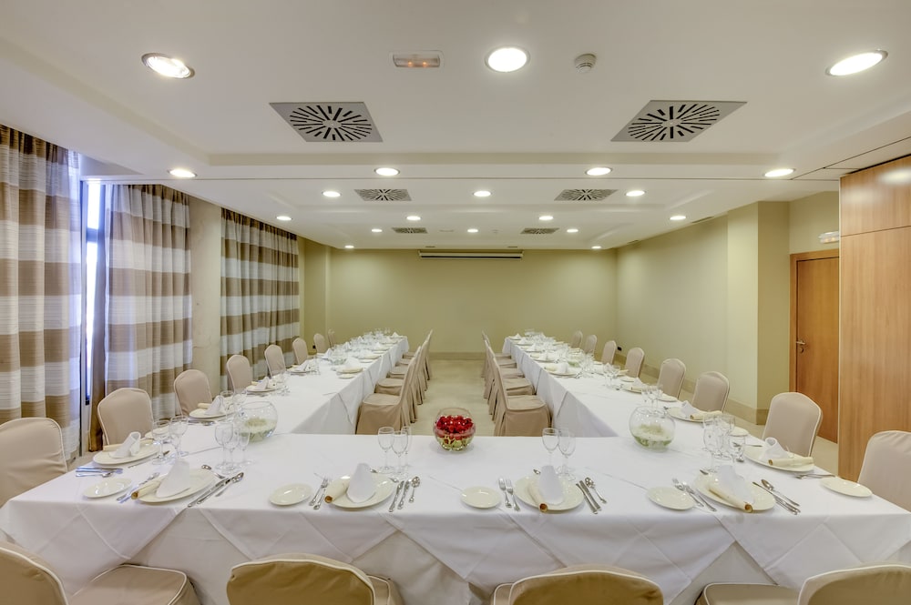 Torrejon de Ardoz Vacations - Hotel Porcel Avant - Property Image 18