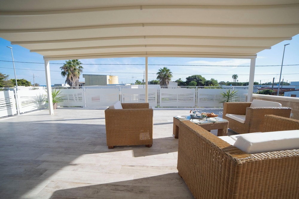 Villa Na' Lu' 2 With Sea View