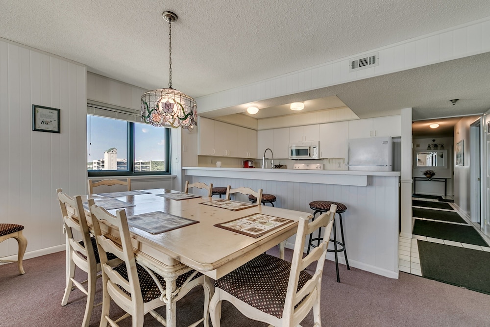 Beach Clubs by Condo-World