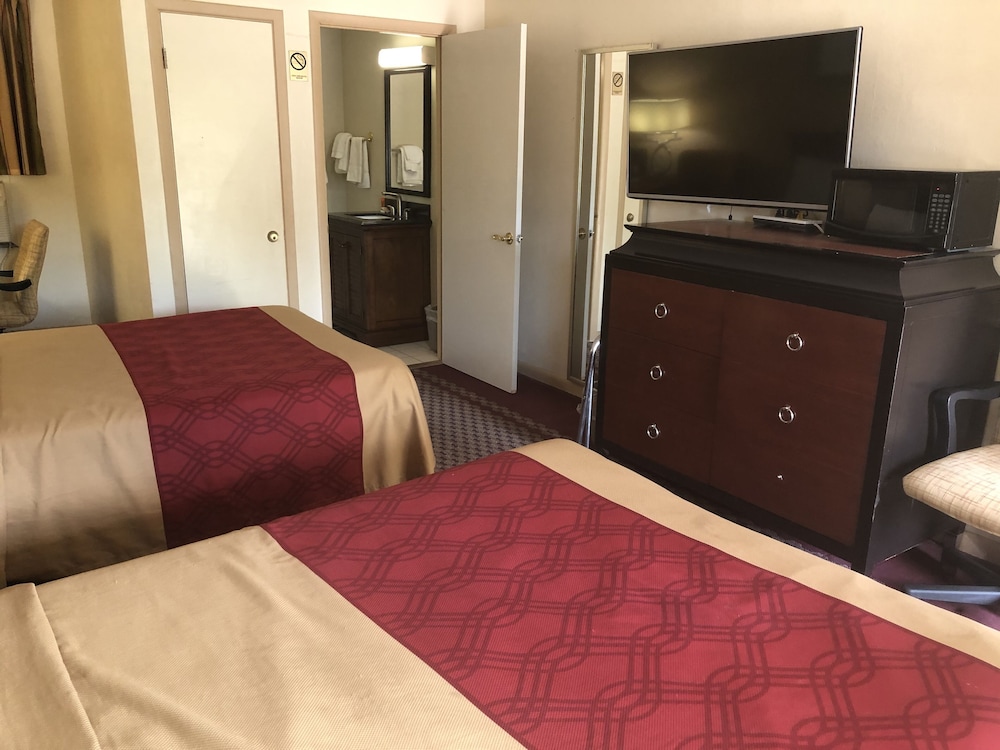 Rodeway Inn