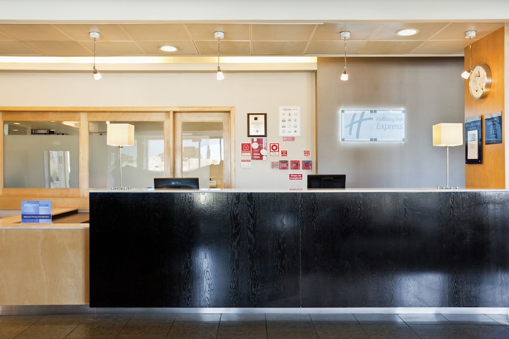 Oeiras Vacations - Holiday Inn Express Lisbon - Oeiras, an IHG Hotel - Property Image 2