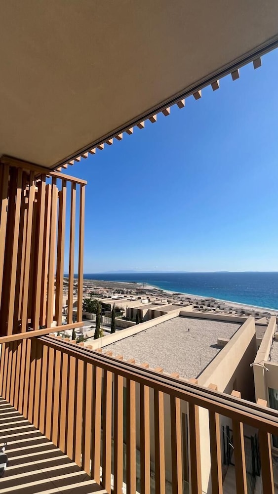 Whisky Green Coast Hotel & Apartments