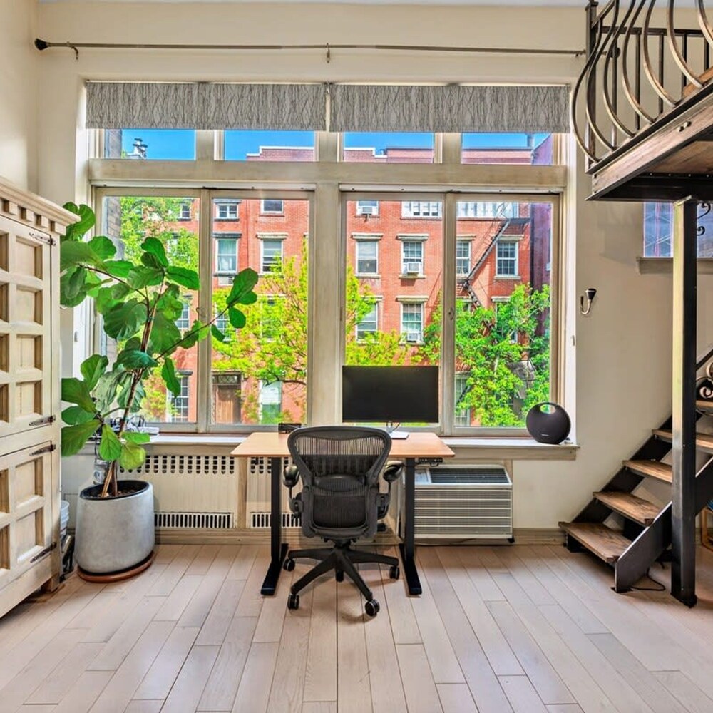 Charles Court II by Rovetravel West Village Loft
