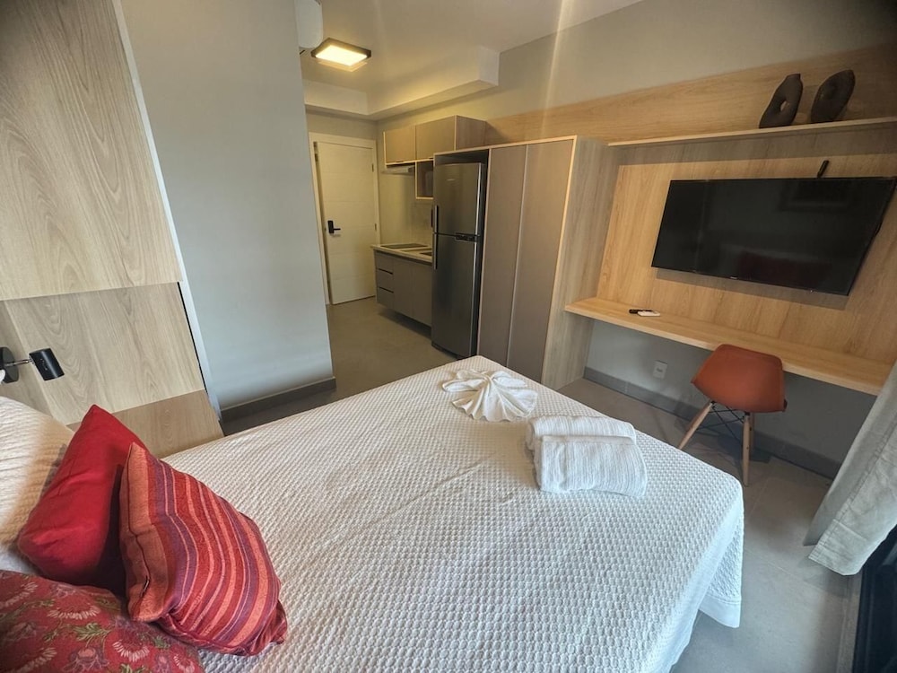 Haus Mitre Residences