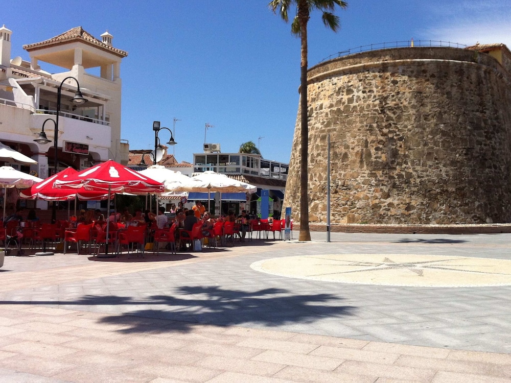 Charming Holiday Home Near Seabeach in La Cala de Mijas With Private Terrace view 4