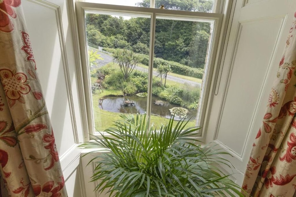 Knockinaam Lodge