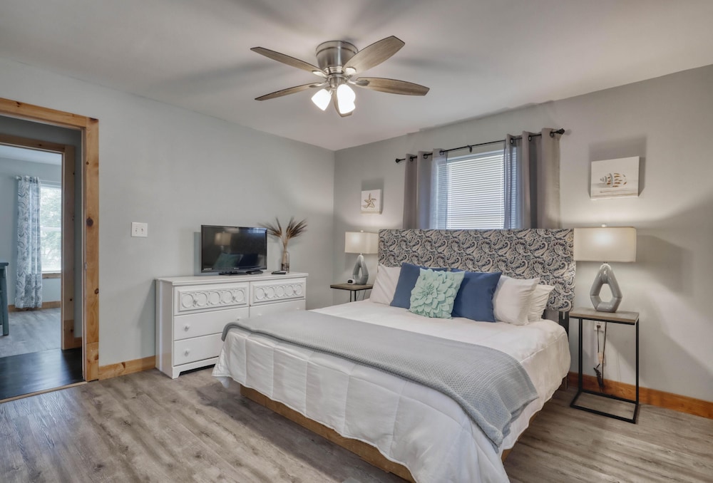 Whitesands Beach House