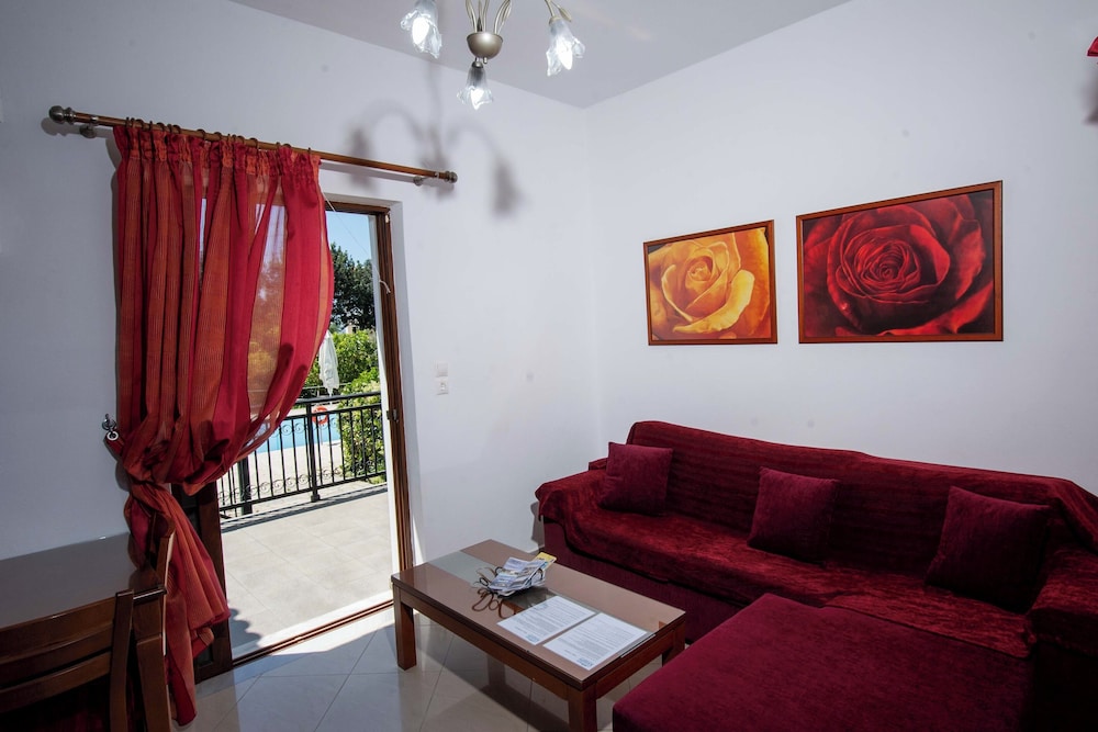 Kaloni village apartments