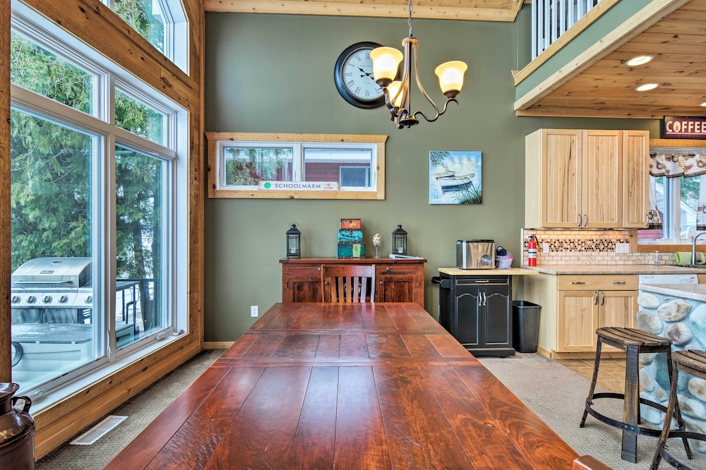 Cadillac Vacations - Family-friendly Lake Mitchell Oasis: Hike  Ski! - Property Image 11