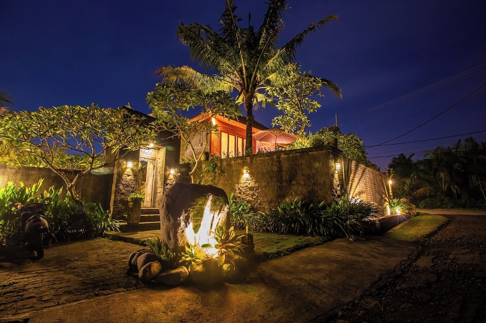 Jero Kelodan Villa
