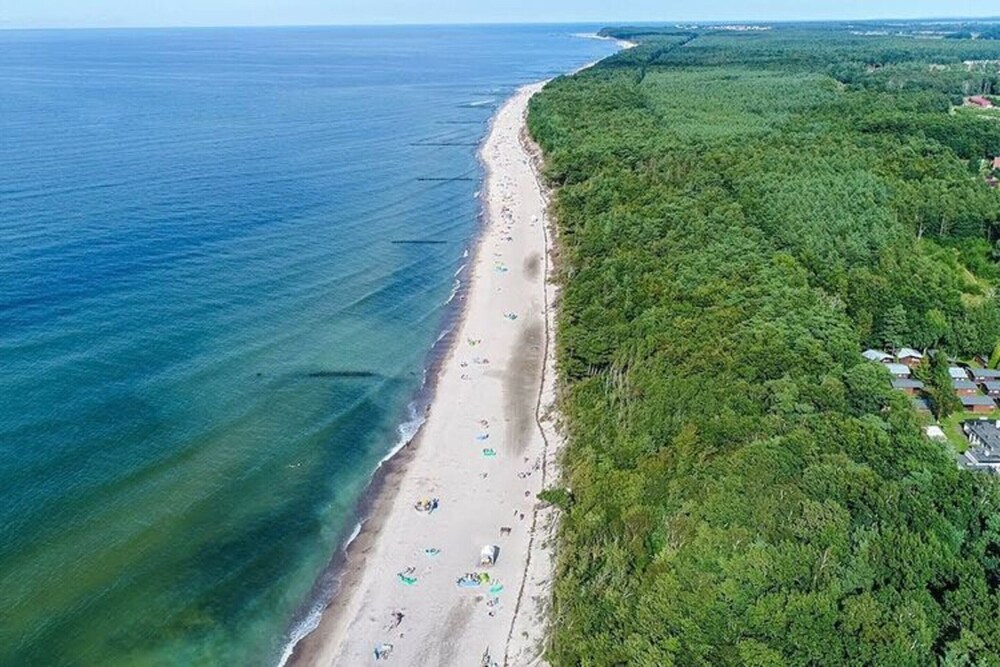 Apartment in Rusinowo Near Seaside Beach