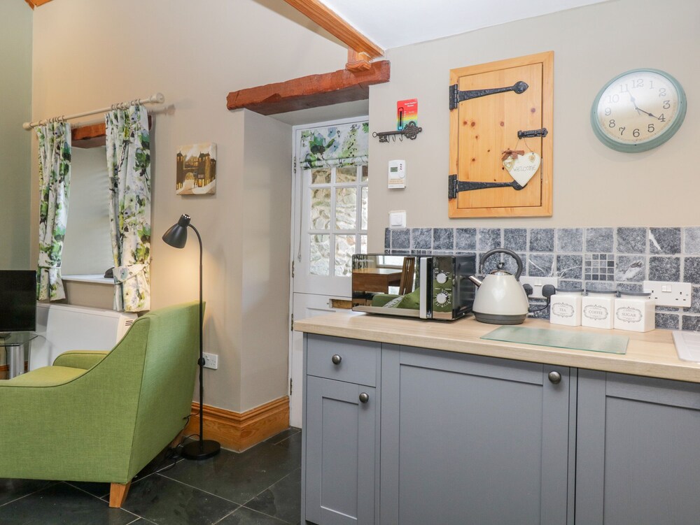 Thimble Cottage