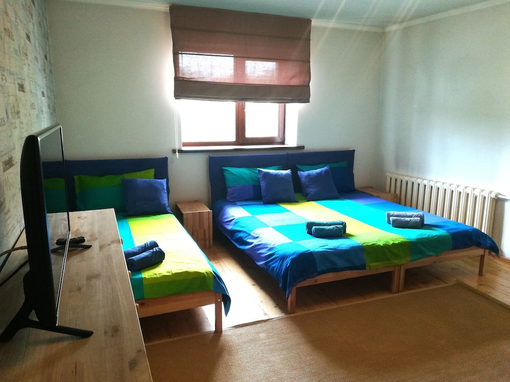Photo 11