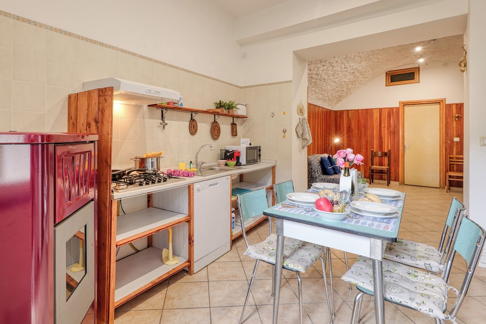 Casa Oneglia vicino stazione Imperia