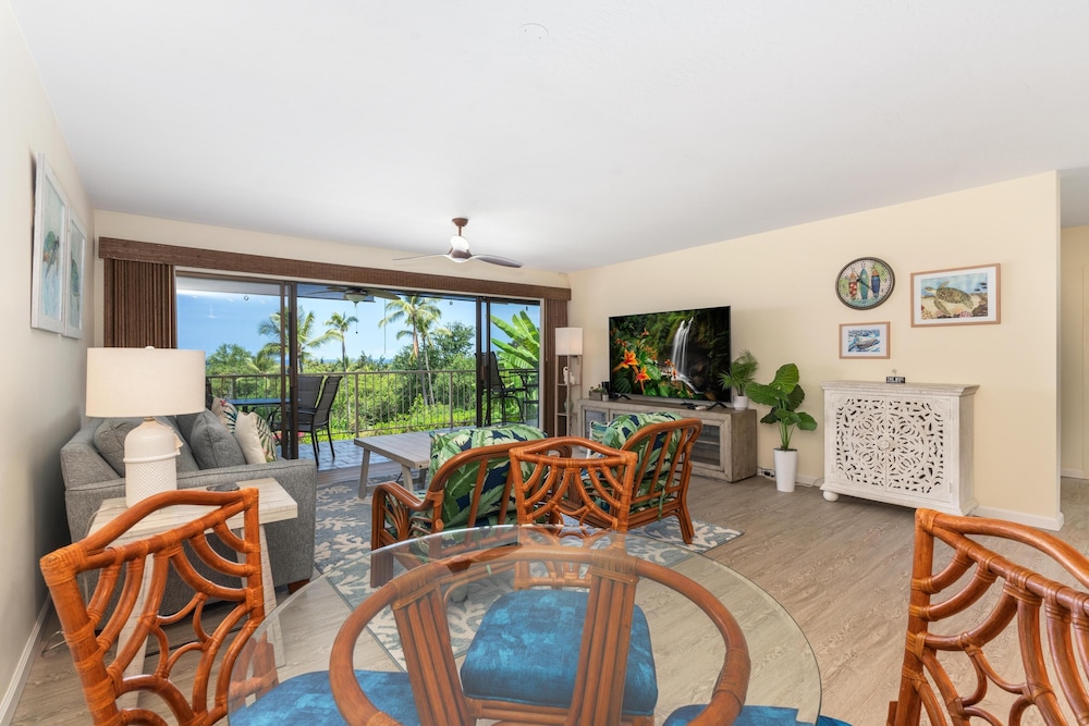 Big Island Keauhou Punahele A203 2 Bedroom Condo